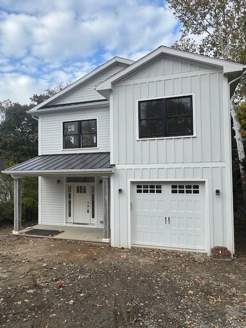 Garage door installation Mt Kisco NY — Reynolds